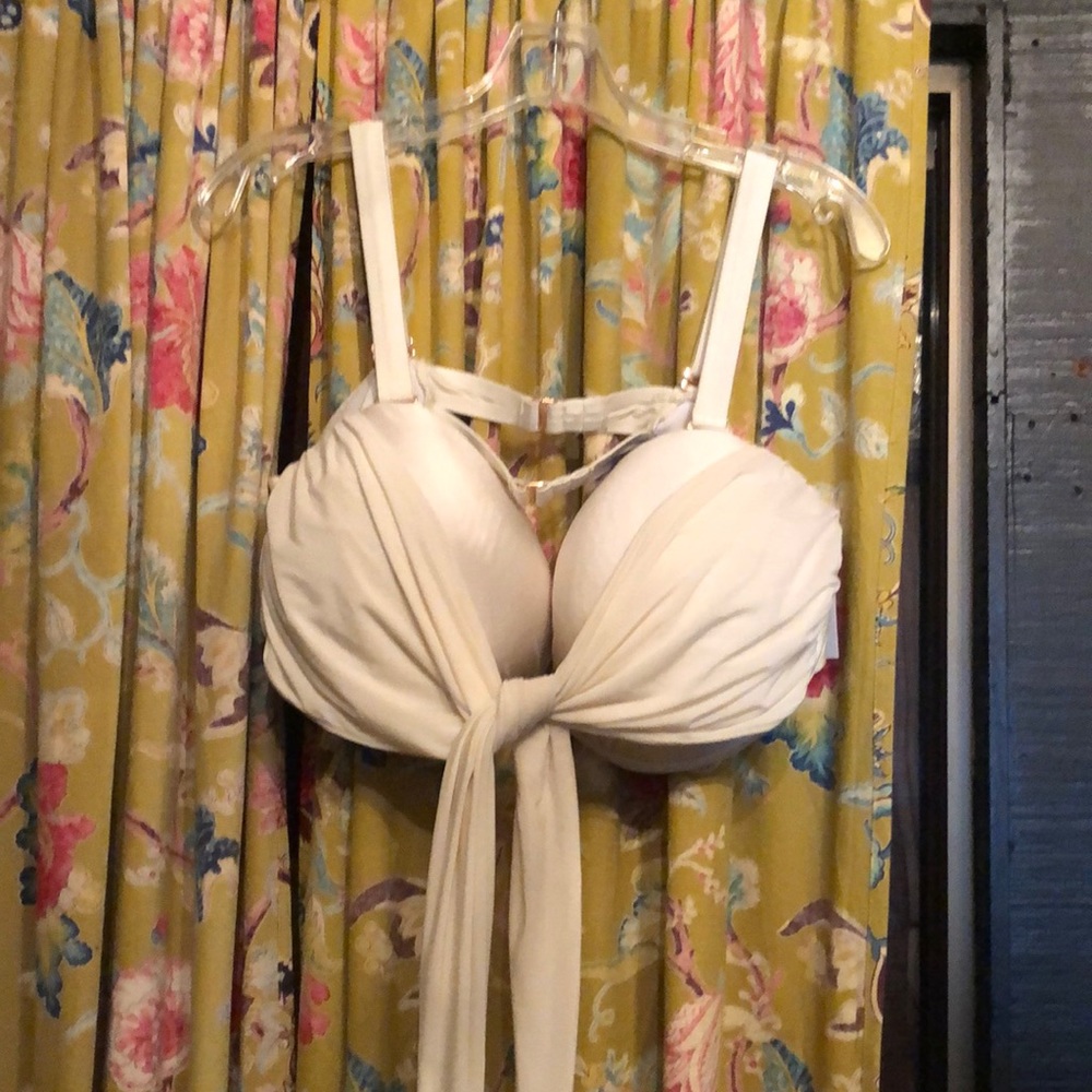 Gabifresh 22 E/F Wrap Bikini Top